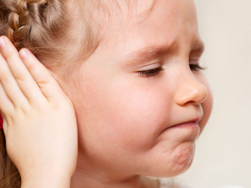 Заложило уши — причины и что делать при заложенности